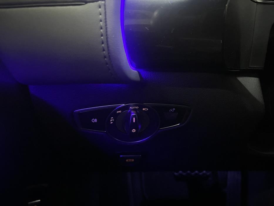 MERCEDES-BENZ EQC 2023