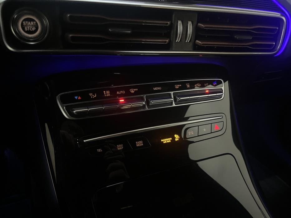 MERCEDES-BENZ EQC 2023