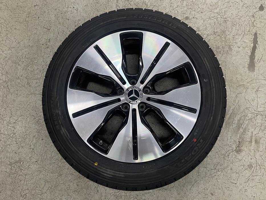 MERCEDES-BENZ EQC 2023