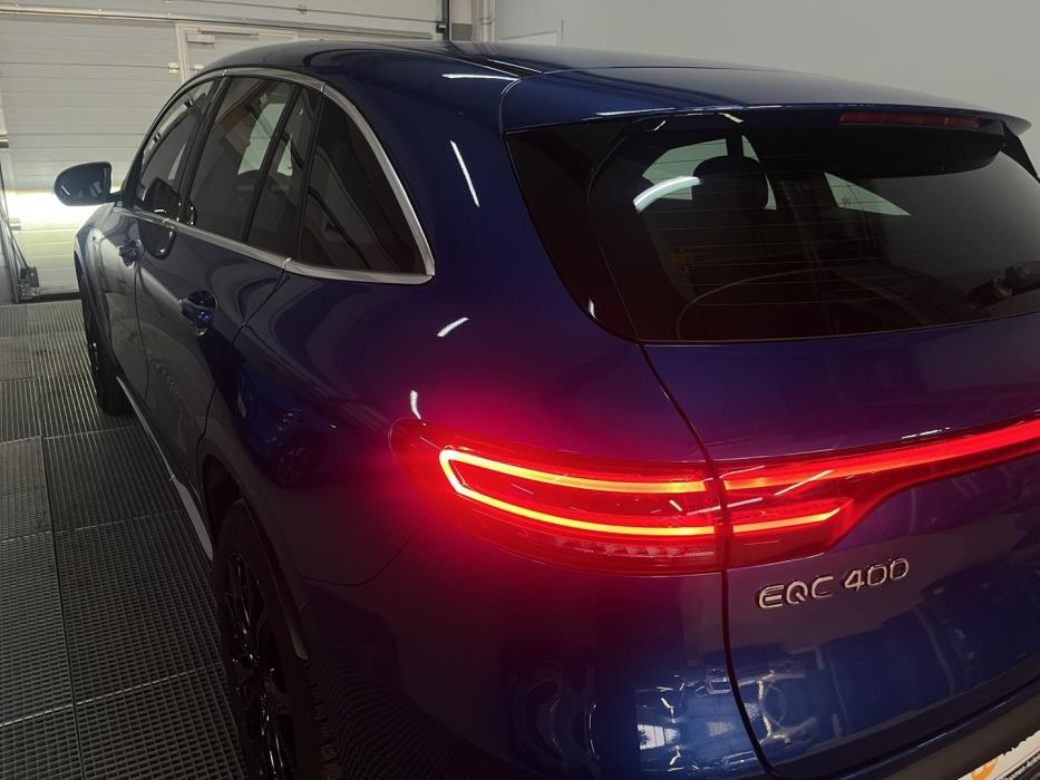 MERCEDES-BENZ EQC 2023