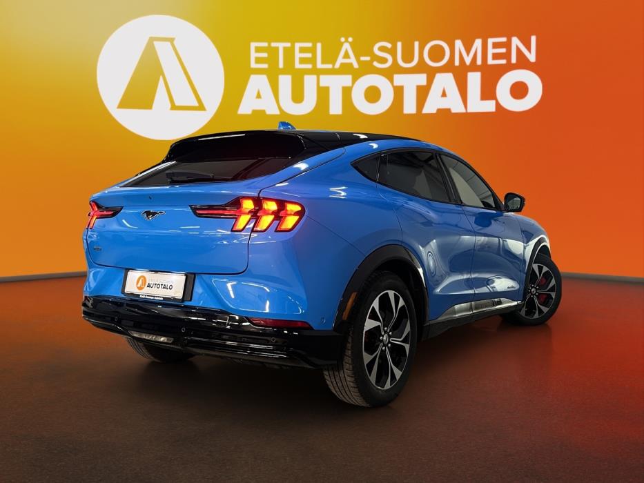 FORD Mustang Mach-E 2022