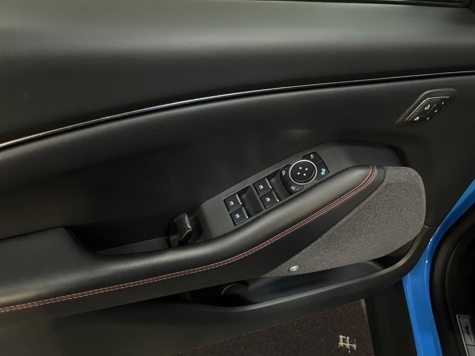 FORD Mustang Mach-E 2022