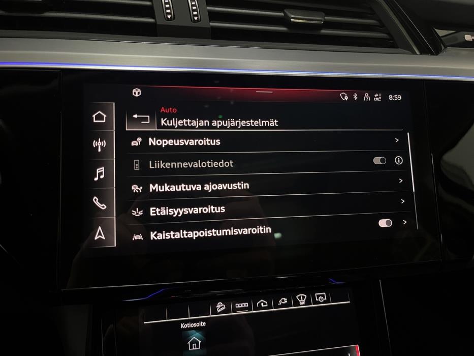 AUDI e-tron 2023