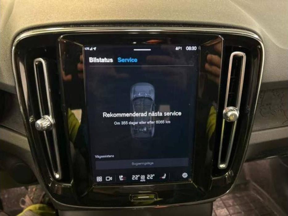 VOLVO C40 2023