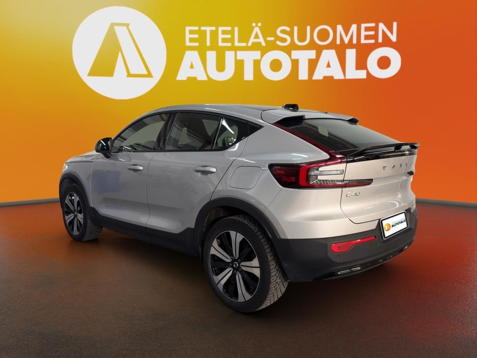 VOLVO C40 2023