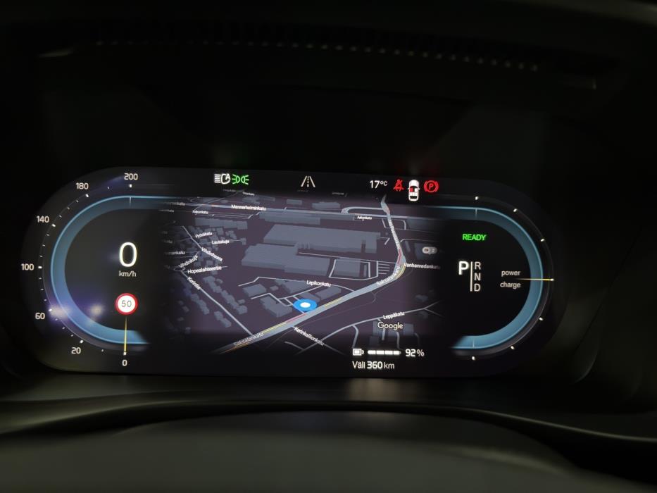 VOLVO C40 2023