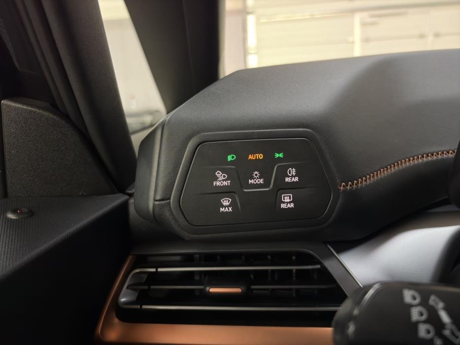 CUPRA Born 2023