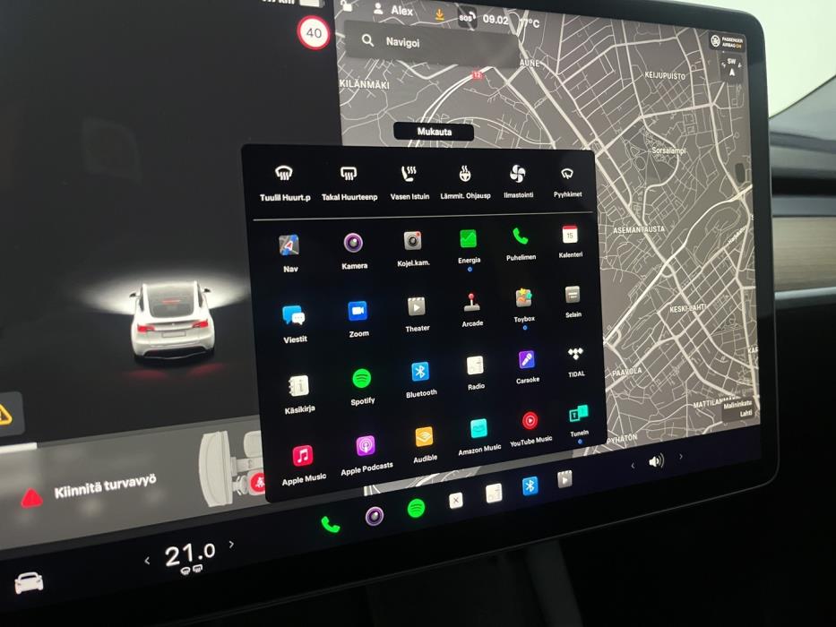 TESLA Model Y 2022