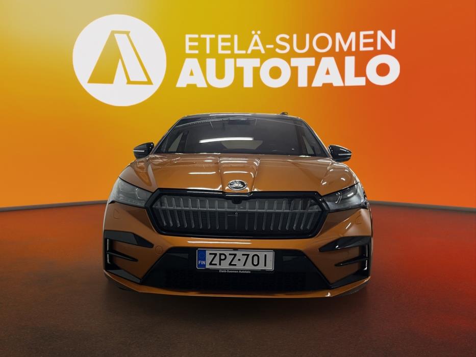 SKODA Enyaq 2025