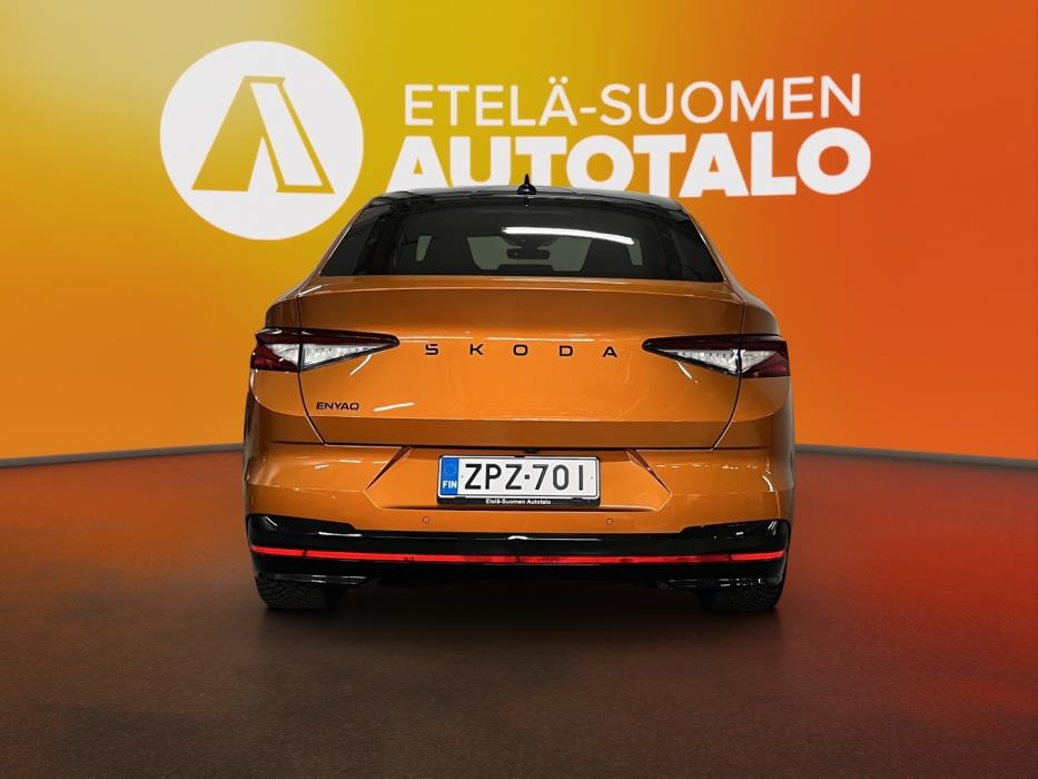 SKODA Enyaq 2025