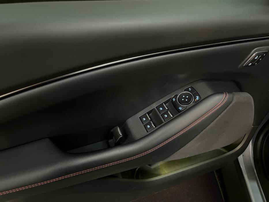 FORD Mustang Mach-E 2022