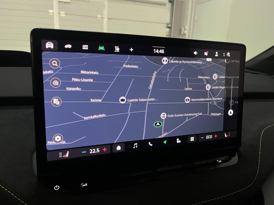 SKODA Enyaq 2025