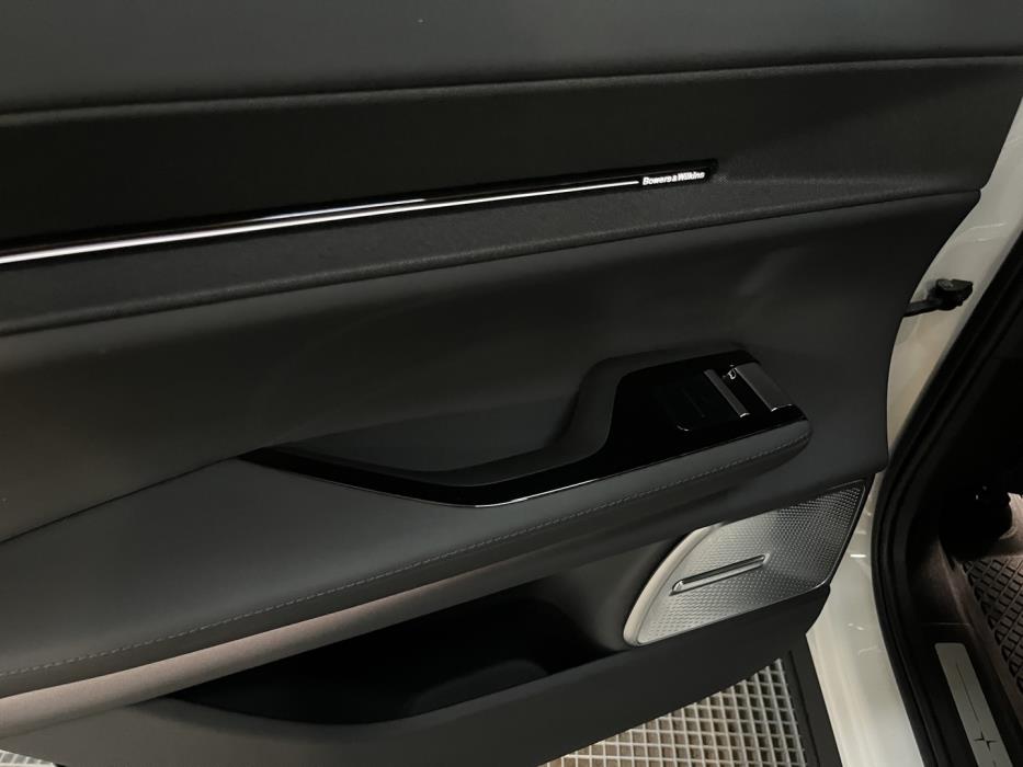 POLESTAR 3 2024