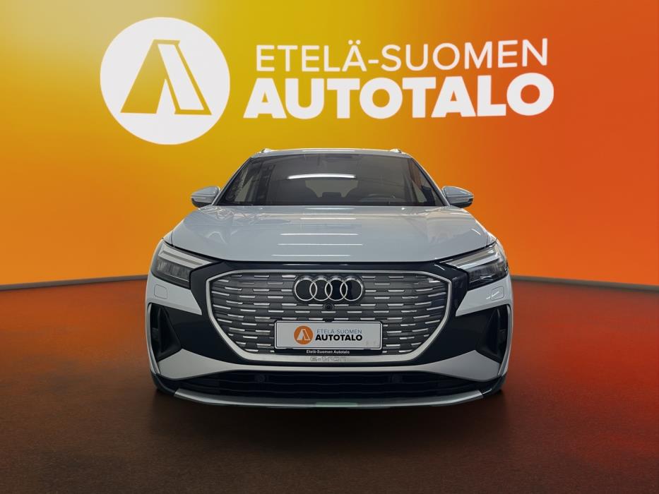 AUDI Q4 e-tron 2023