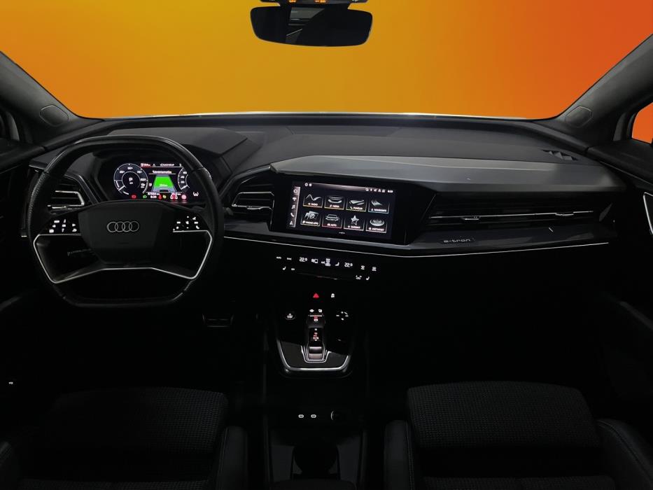 AUDI Q4 e-tron 2023