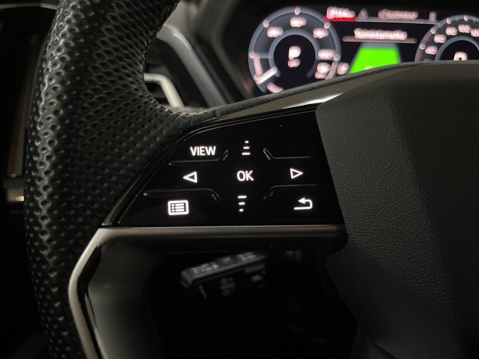 AUDI Q4 e-tron 2023