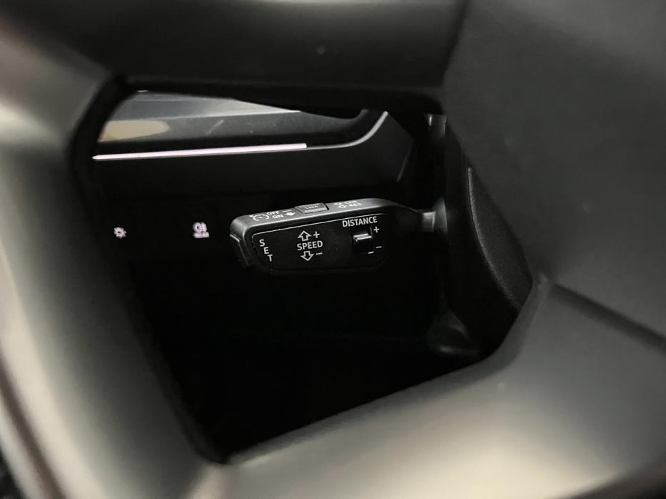 AUDI Q4 e-tron 2023