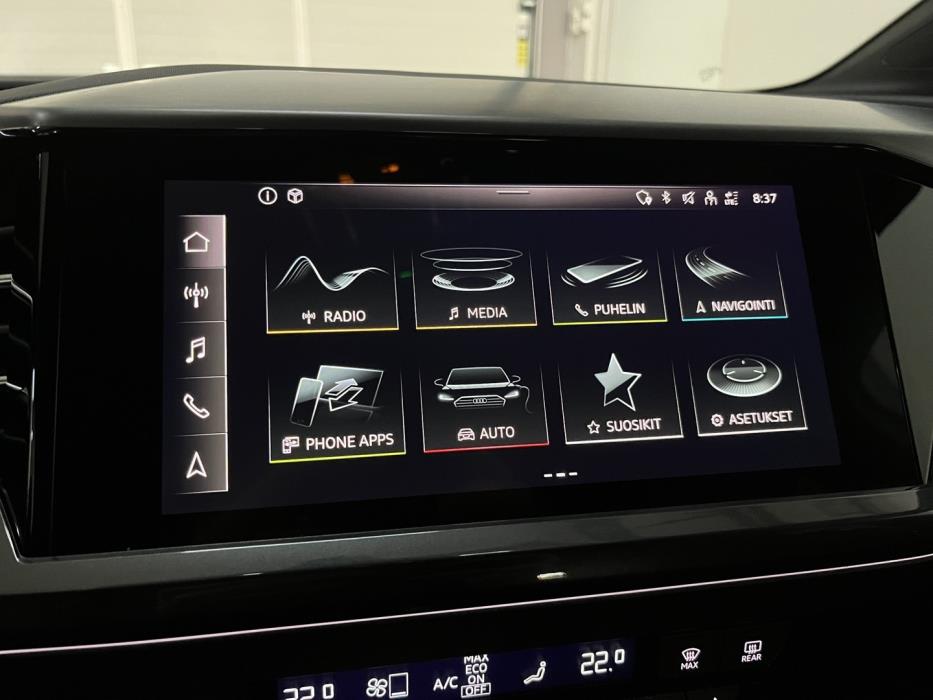 AUDI Q4 e-tron 2023