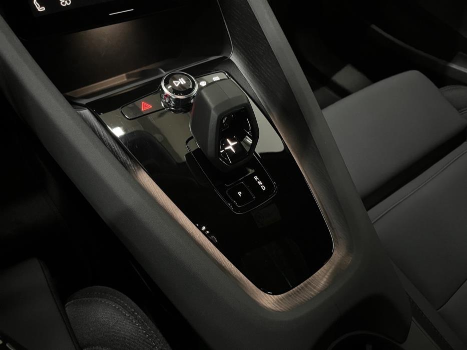 POLESTAR 2 2024