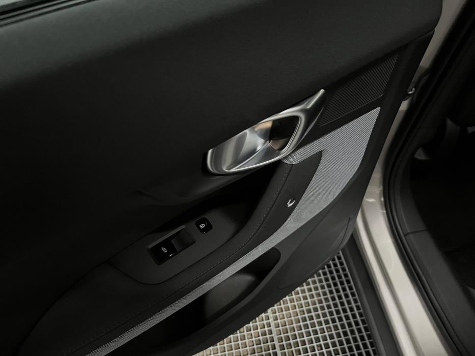 POLESTAR 2 2024