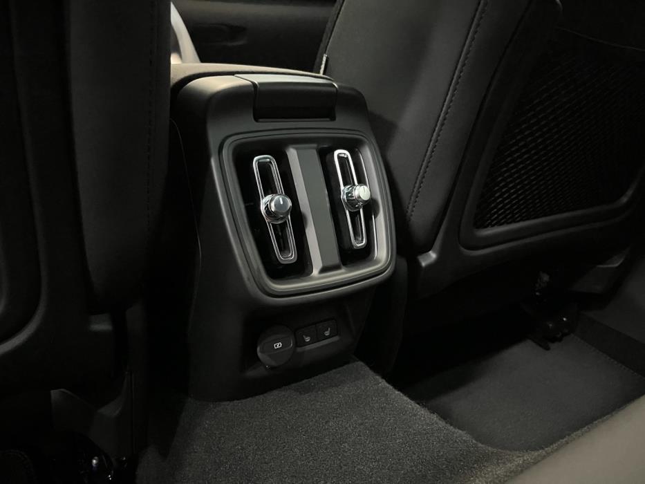 POLESTAR 2 2024