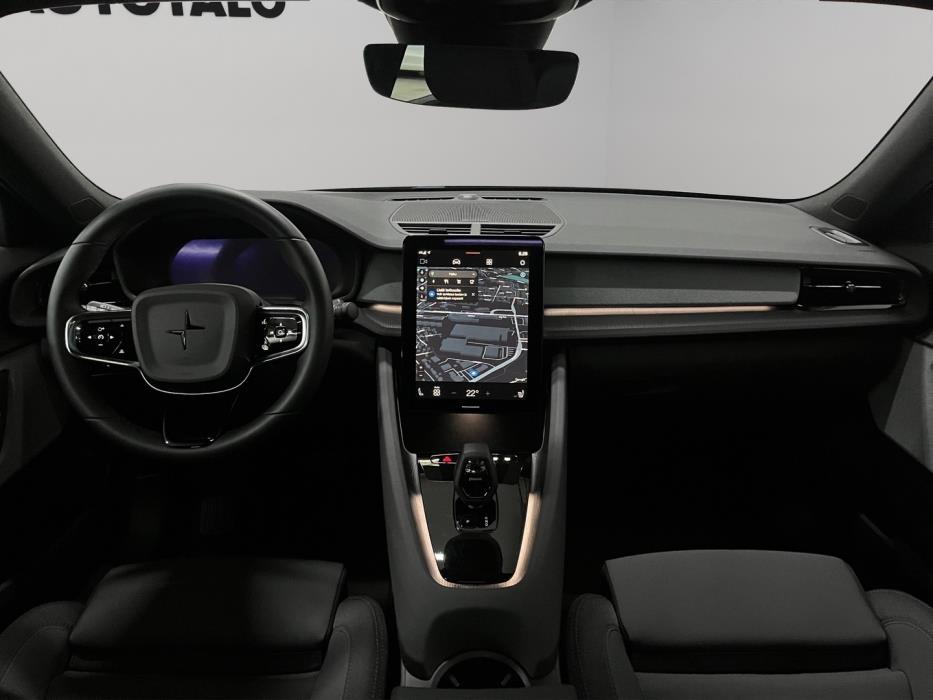 POLESTAR 2 2024