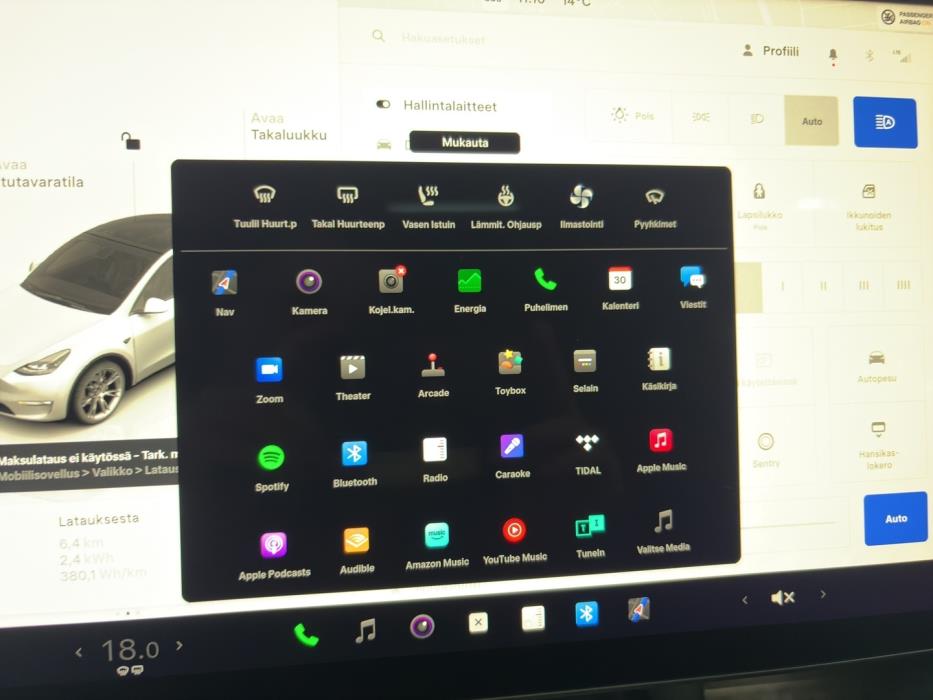 TESLA Model Y 2022