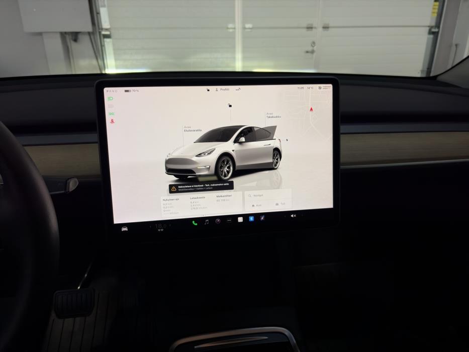 TESLA Model Y 2022