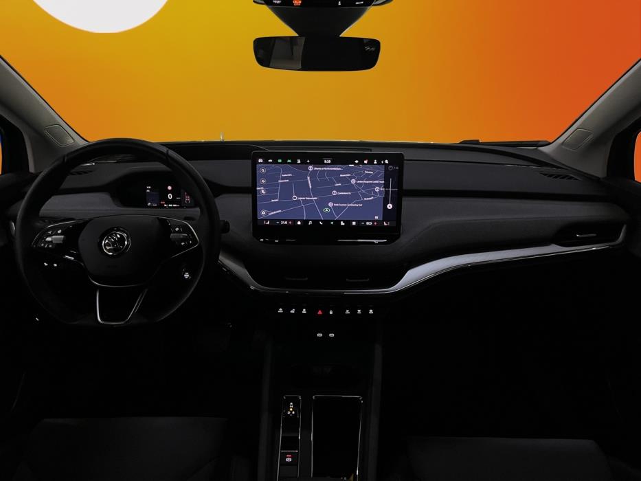 SKODA Enyaq 2025