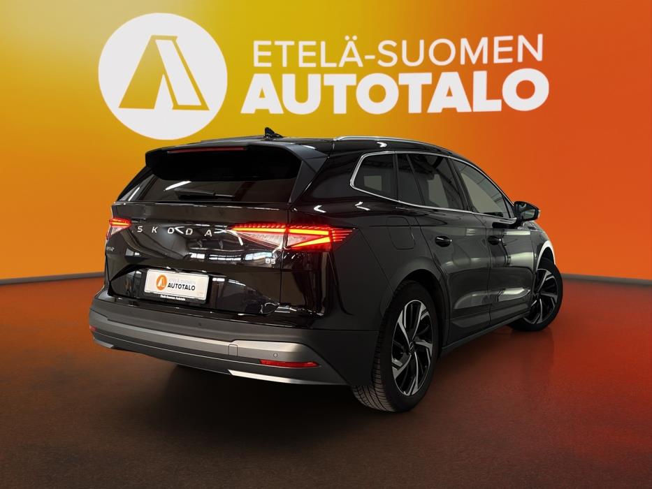 SKODA Enyaq 2025