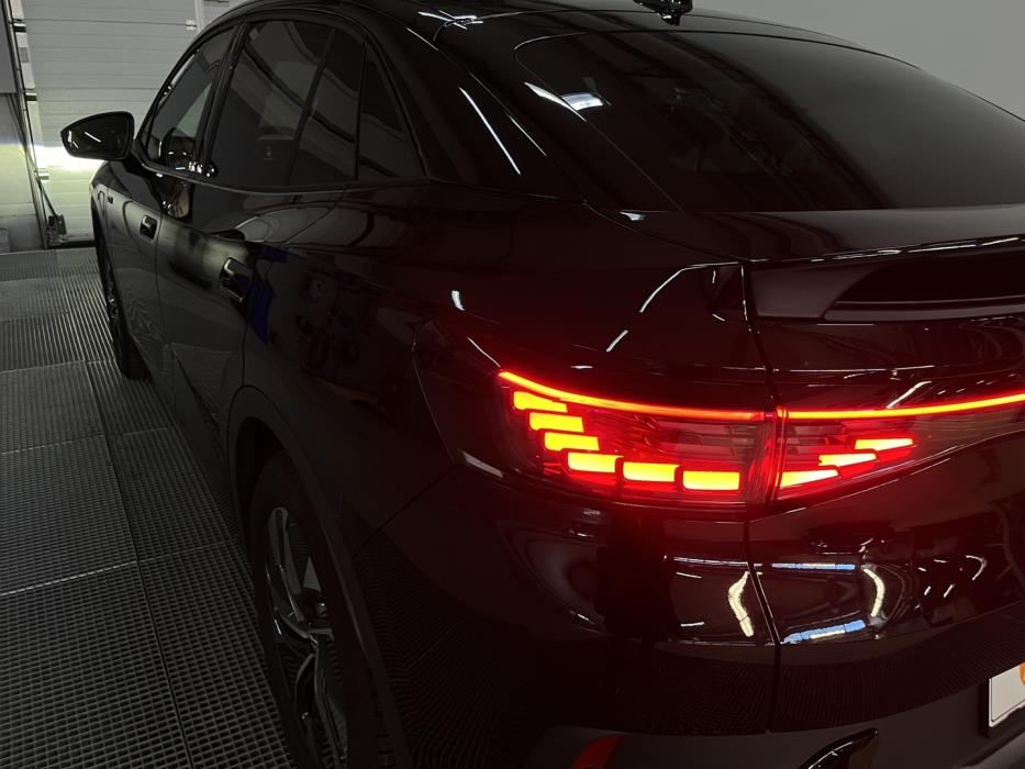 VOLKSWAGEN ID.5 2025