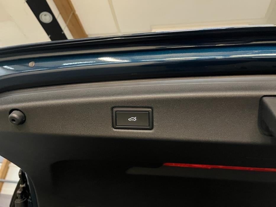VOLKSWAGEN ID.7 2025