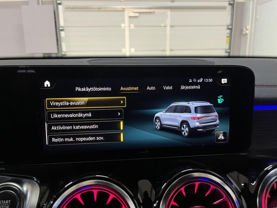 MERCEDES-BENZ EQB 2023
