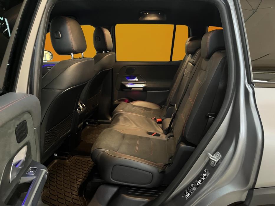 MERCEDES-BENZ EQB 2023