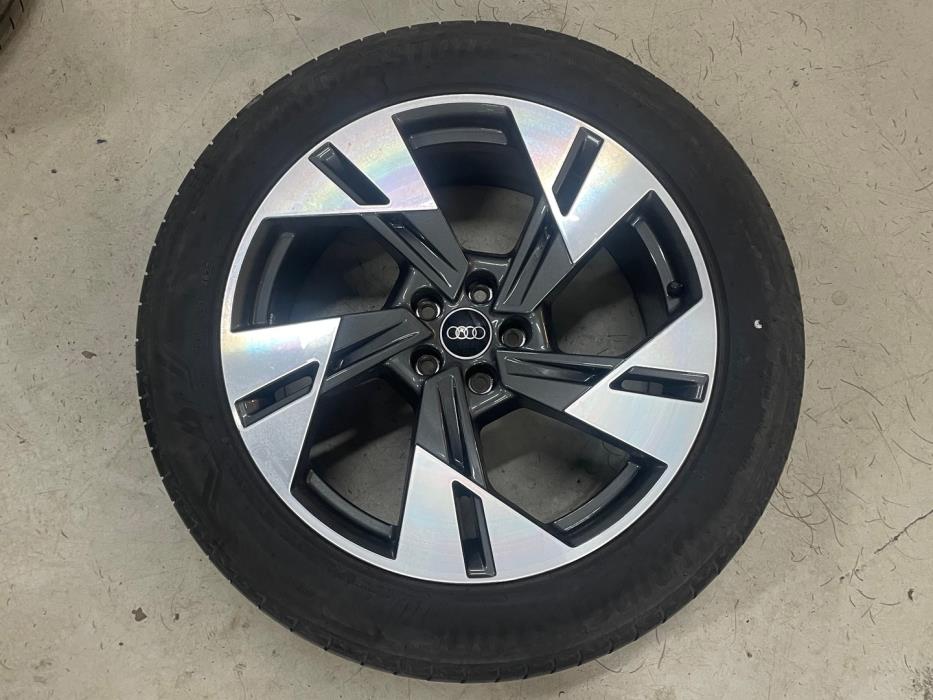 AUDI Q8 e-tron 2024