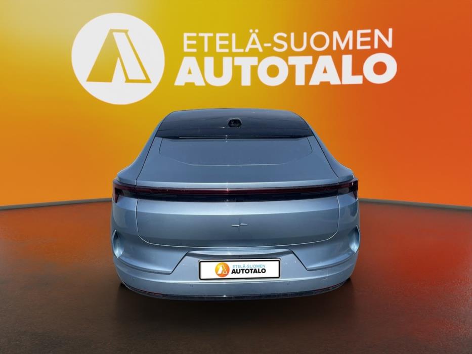 POLESTAR 4 2025