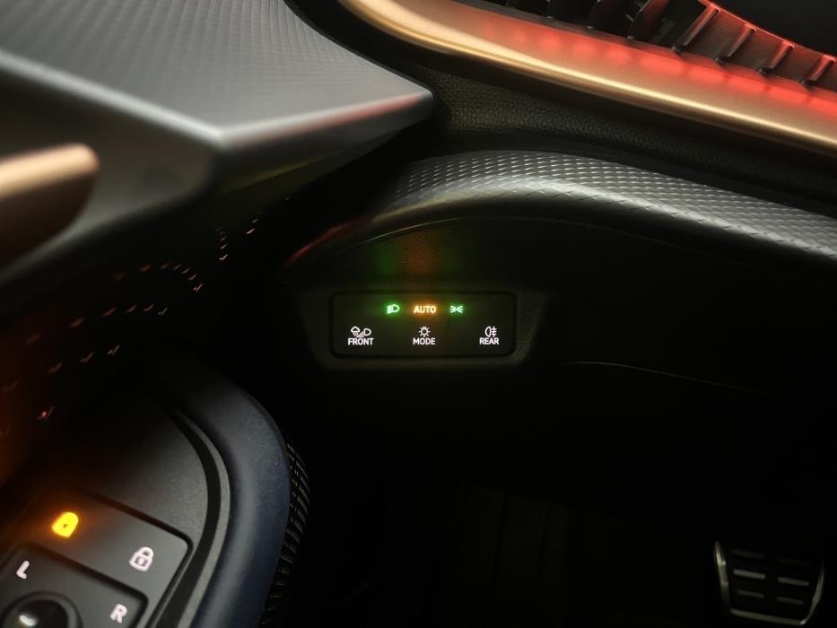 CUPRA Tavascan 2024