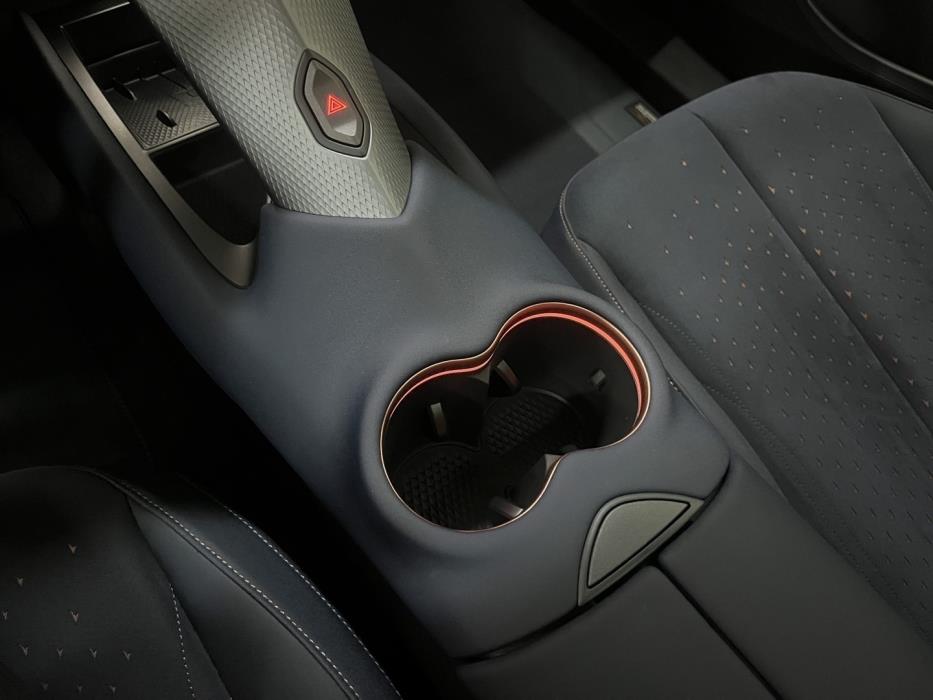 CUPRA Tavascan 2024