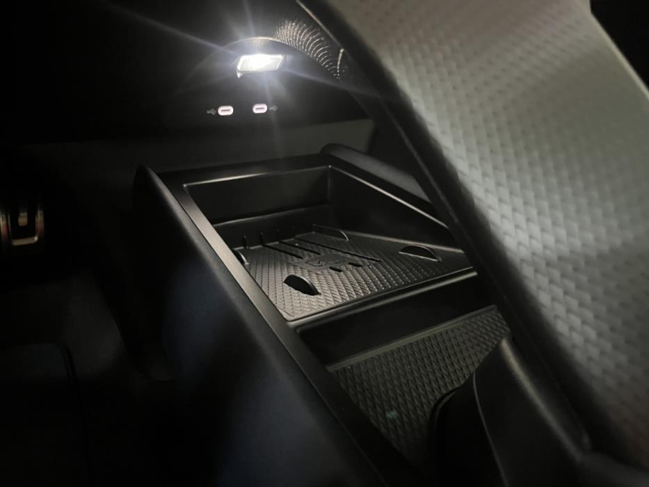 CUPRA Tavascan 2024