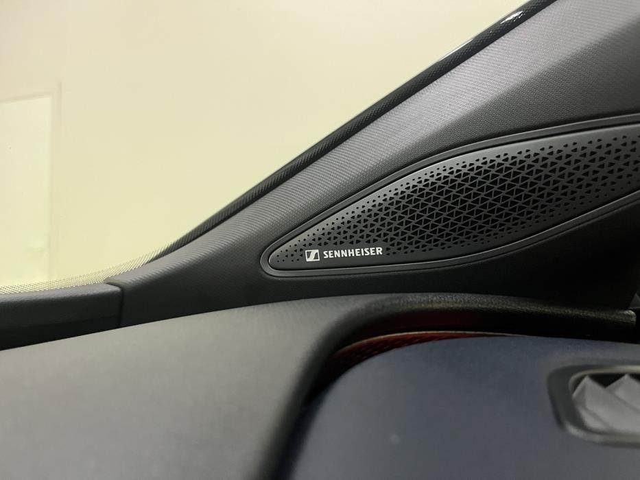 CUPRA Tavascan 2024