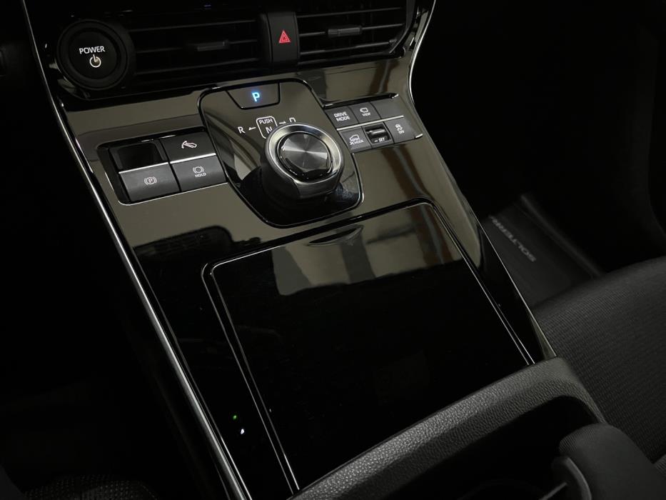 SUBARU Solterra 2023