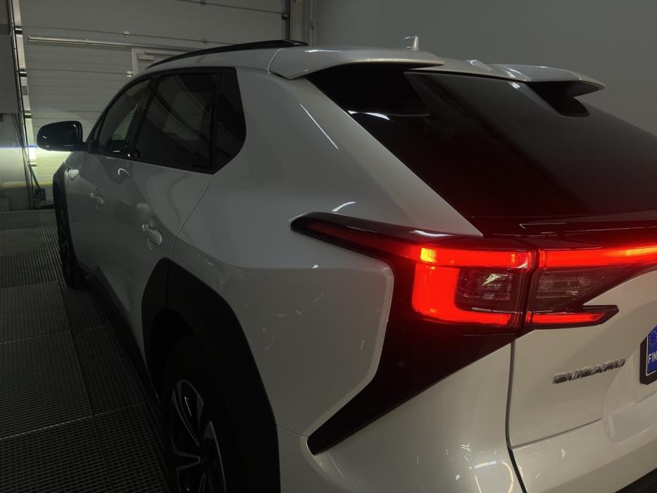 SUBARU Solterra 2023