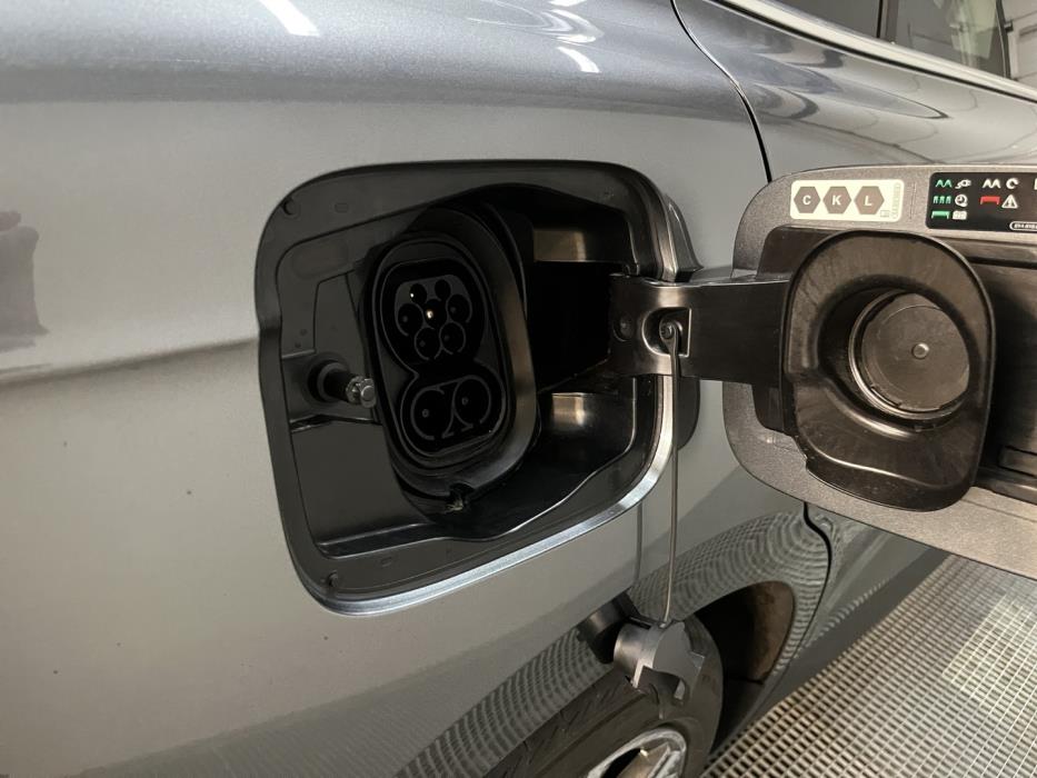 SKODA Enyaq 2025