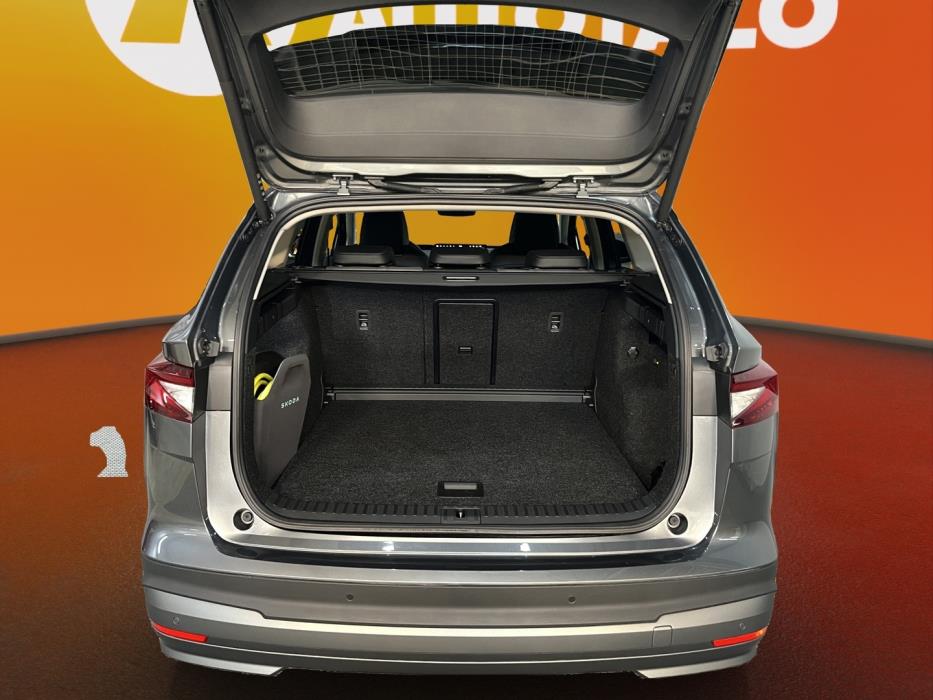 SKODA Enyaq 2025