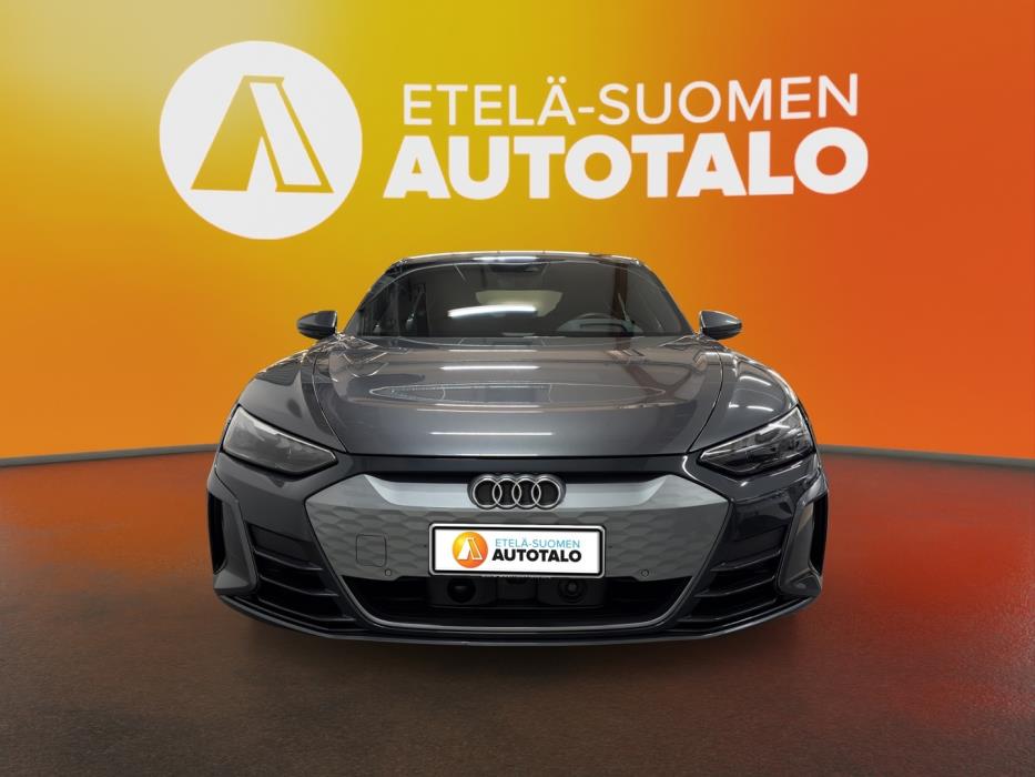AUDI e-tron GT 2023