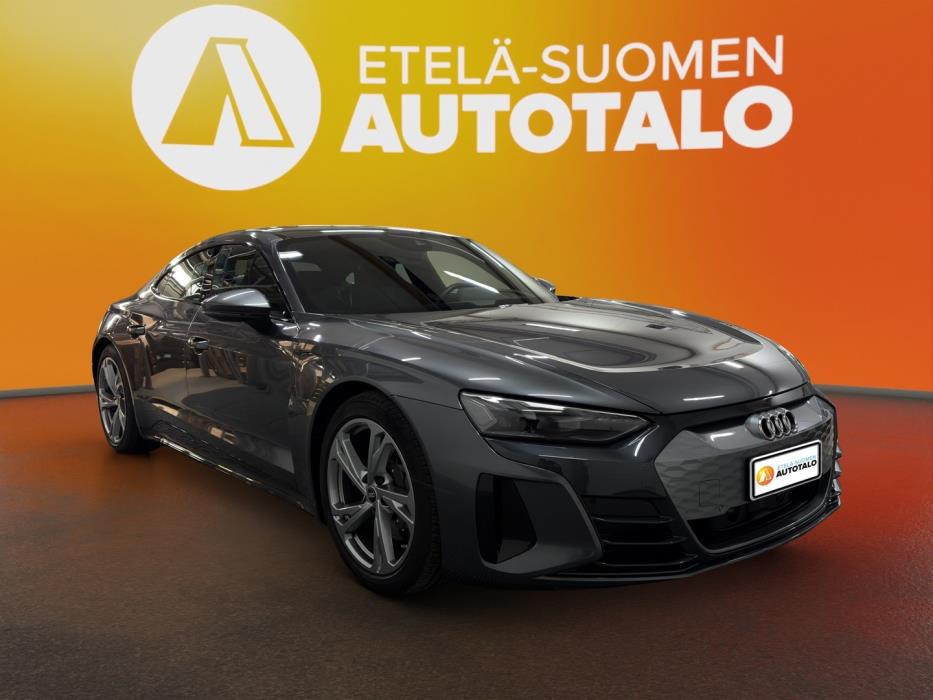 AUDI e-tron GT 2023