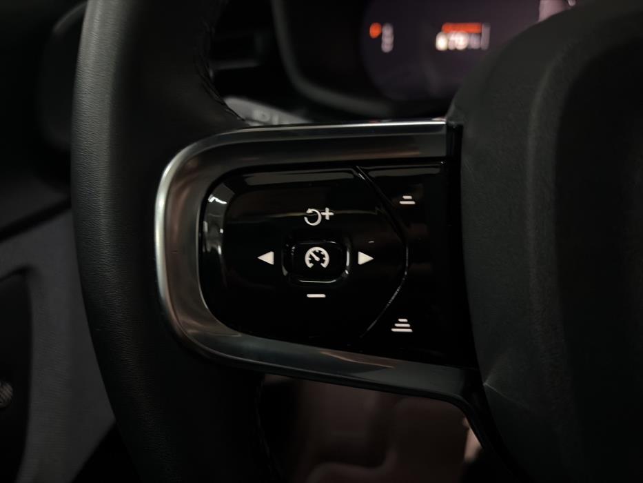 POLESTAR 2 2023
