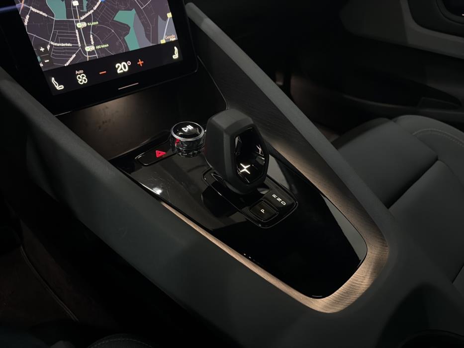 POLESTAR 2 2023