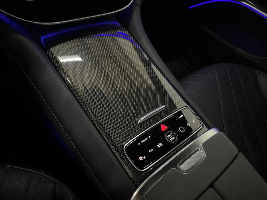 MERCEDES-BENZ EQS 2023