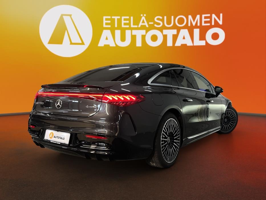 MERCEDES-BENZ EQS 2023